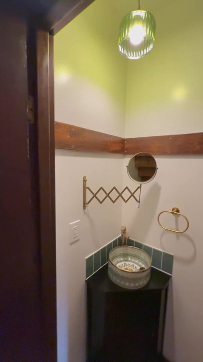 VL Tile - The Tenant Bathroom - Flooring Near Me - Sacramento, California