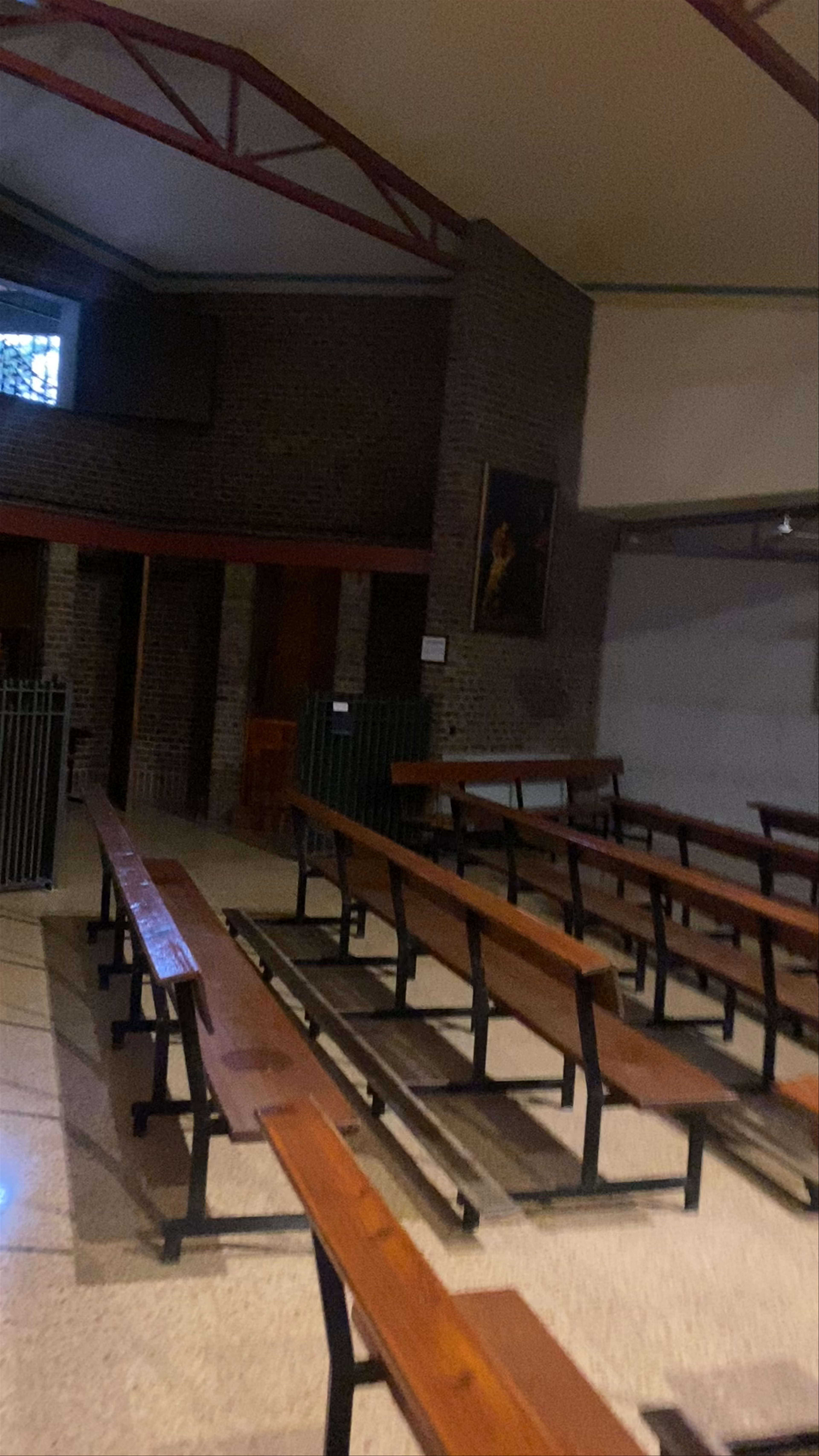 Inside Parroquia San Mateo: Quiet Reflection in Madrid