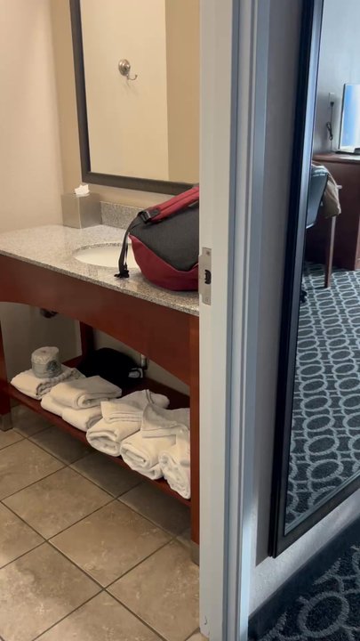 Bluemont Hotel - Hotels Near Me - Manhattan, Kansas