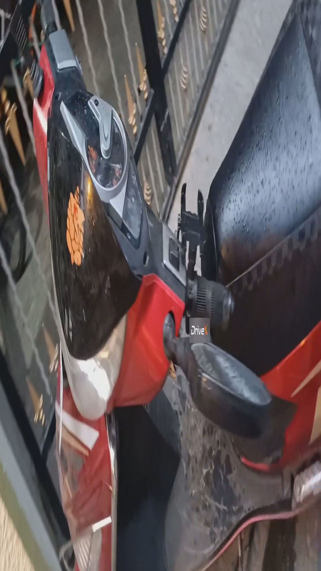 Walk-around video thumbnail