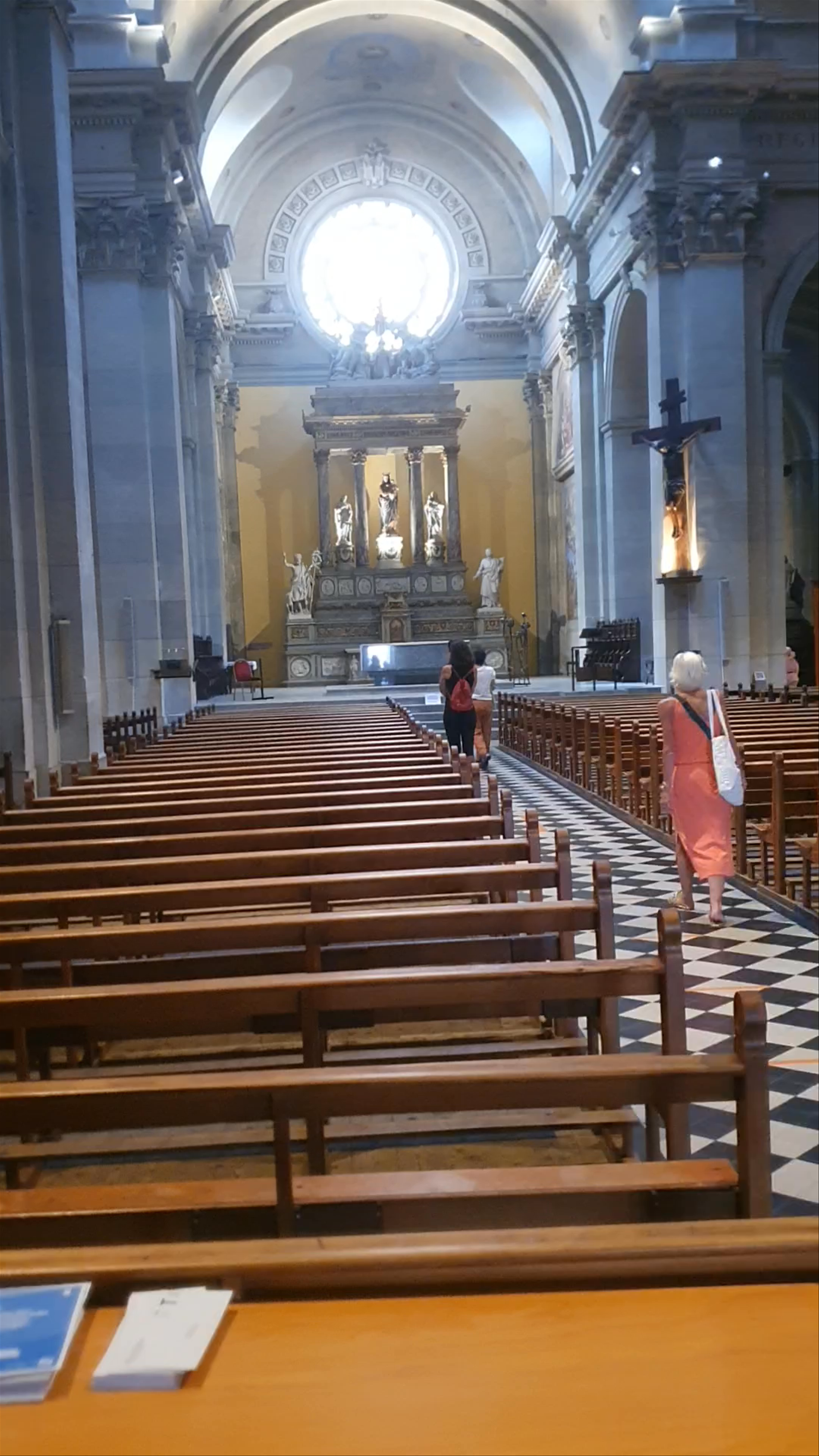 Inside Église Notre Dame de Liesse: Serenity in Annecy’s Historic Church