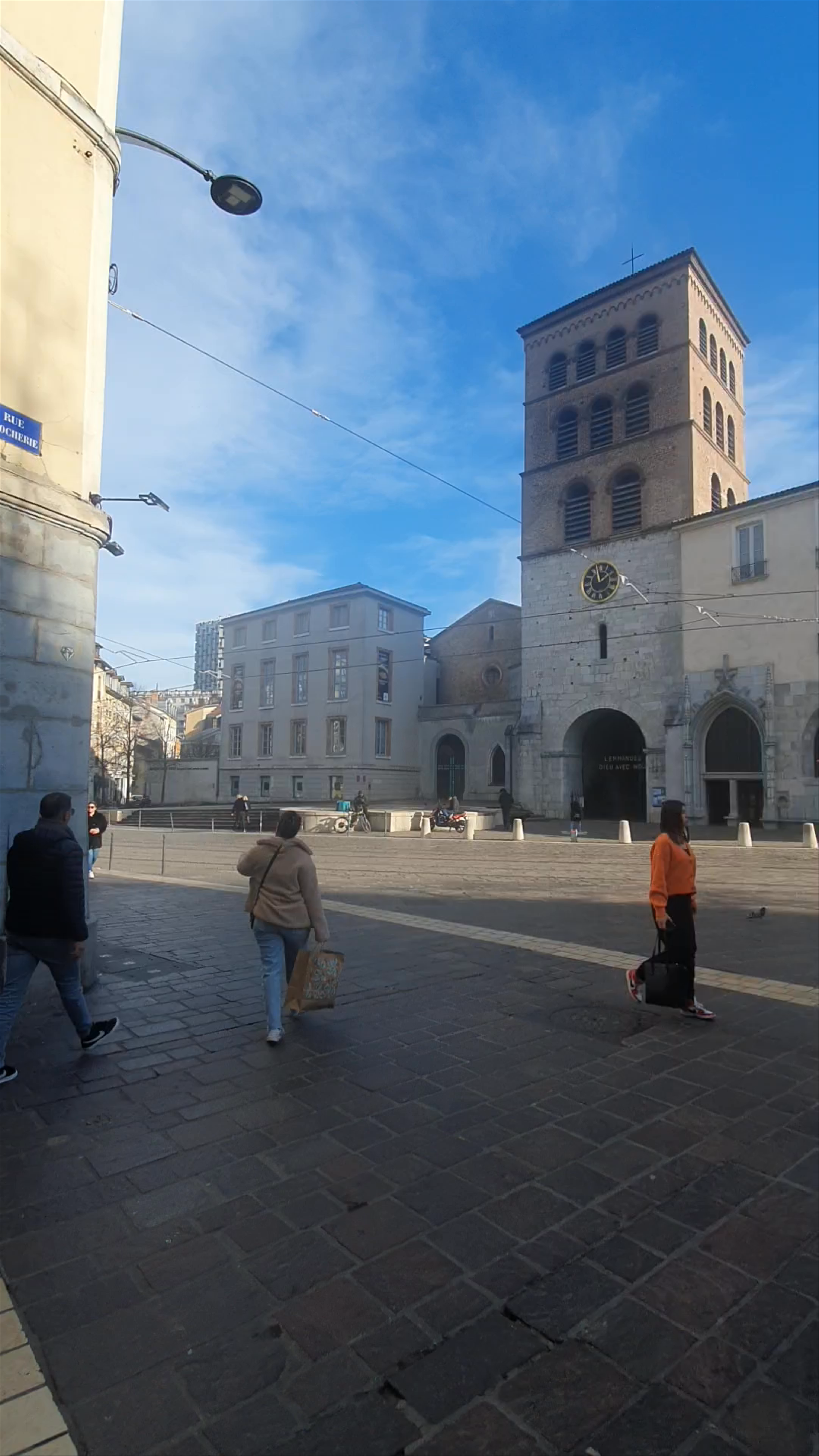 Cathédrale Notre-Dame: Historic Serenity in Grenoble