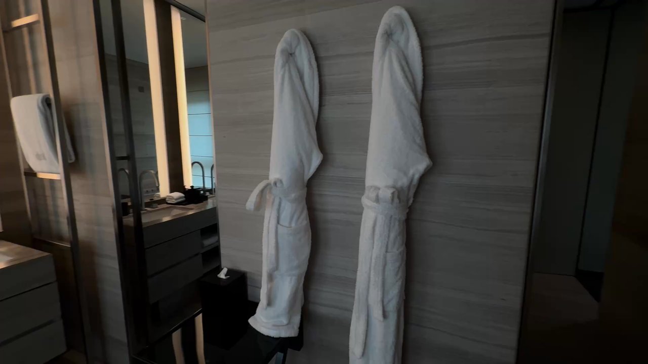 Armani Hotel - Hotels Near Me - Milan, Michigan