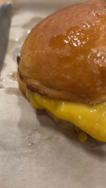 MOOYAH Burgers, Fries & Shakes - MOOYAH Cheeseburger - Burgers Near Me - Irvine, California