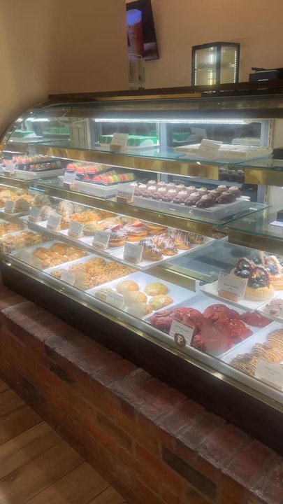 Baklovah Bakery - Desserts Near Me - San Antonio, Texas