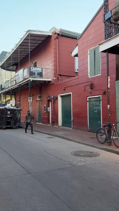 Cornet - Cocktail Bars Near Me - New Orleans, Louisiana