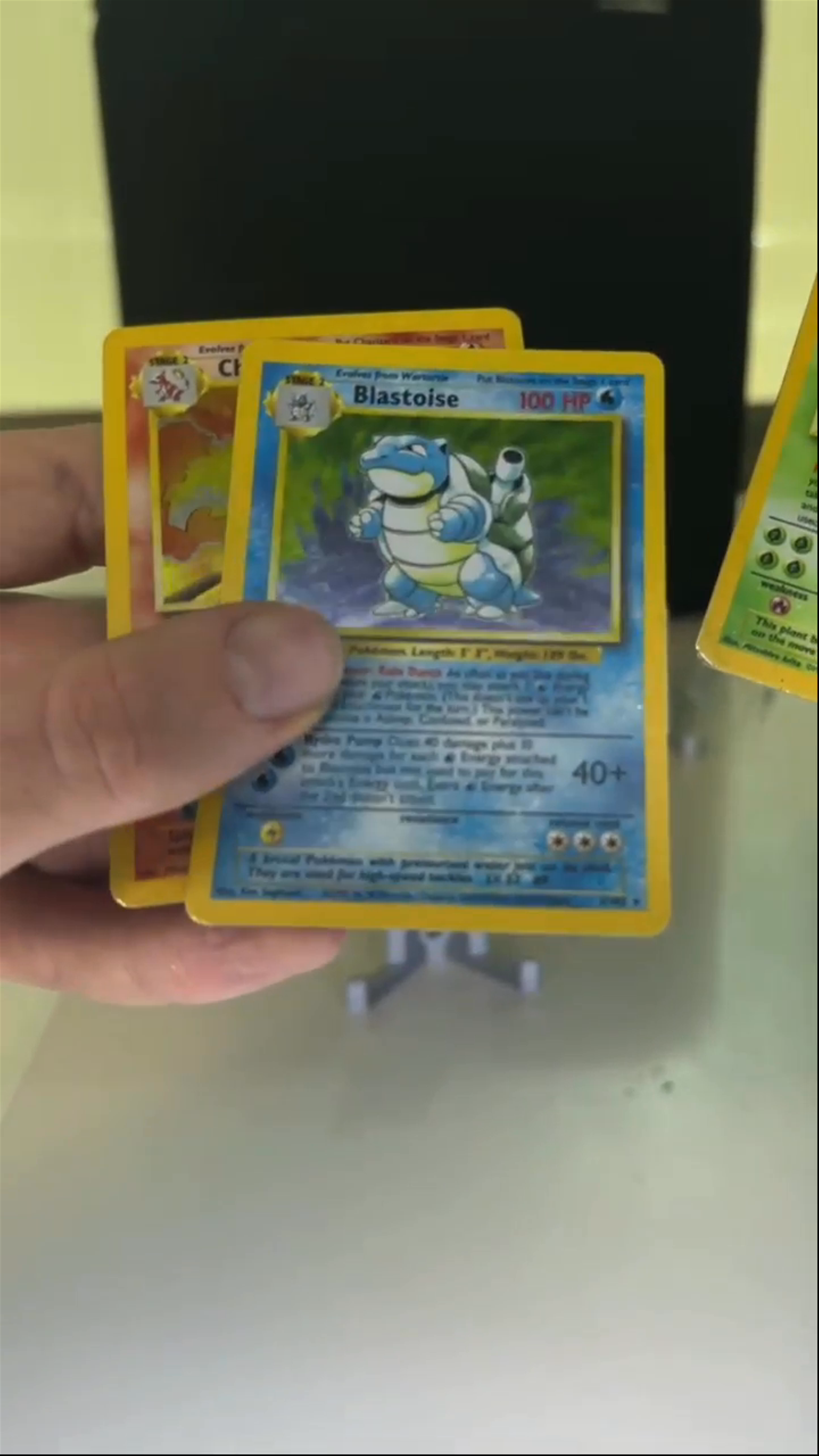 $2 Start Vintage Holo Auctions 