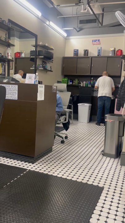 Brookline Barber Shop - Men's Hair Salons Near Me - Brookline, Massachusetts