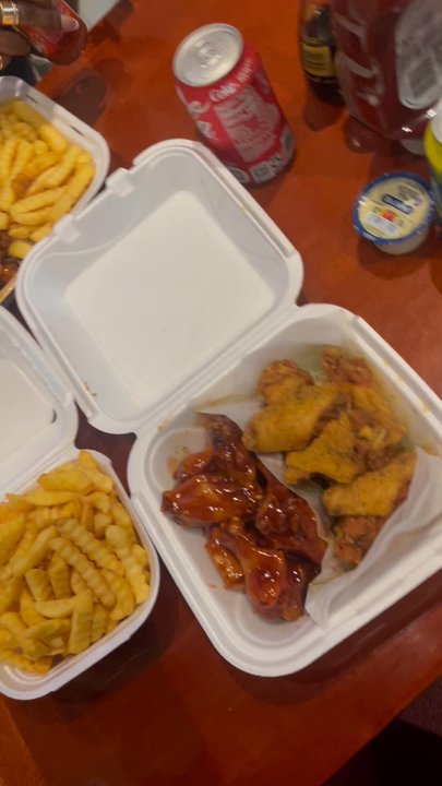 Wings Way - Fries , Lemon Pepper , Hot Lemon Pepper , Honey BBQ Wings - Chicken Wings Near Me - Hollywood, Florida