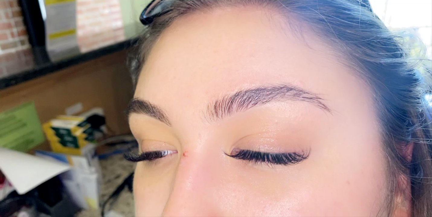Eyelashes R Us - Waxing Near Me - Chicago, Illinois