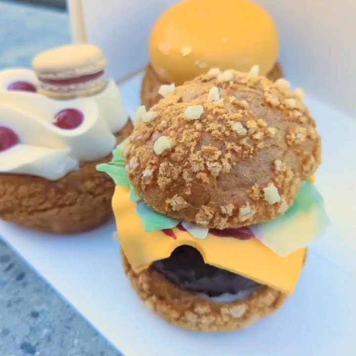 Beta5 Chocolates - Chocolatiers & Shops Near Me - Vancouver, British Columbia