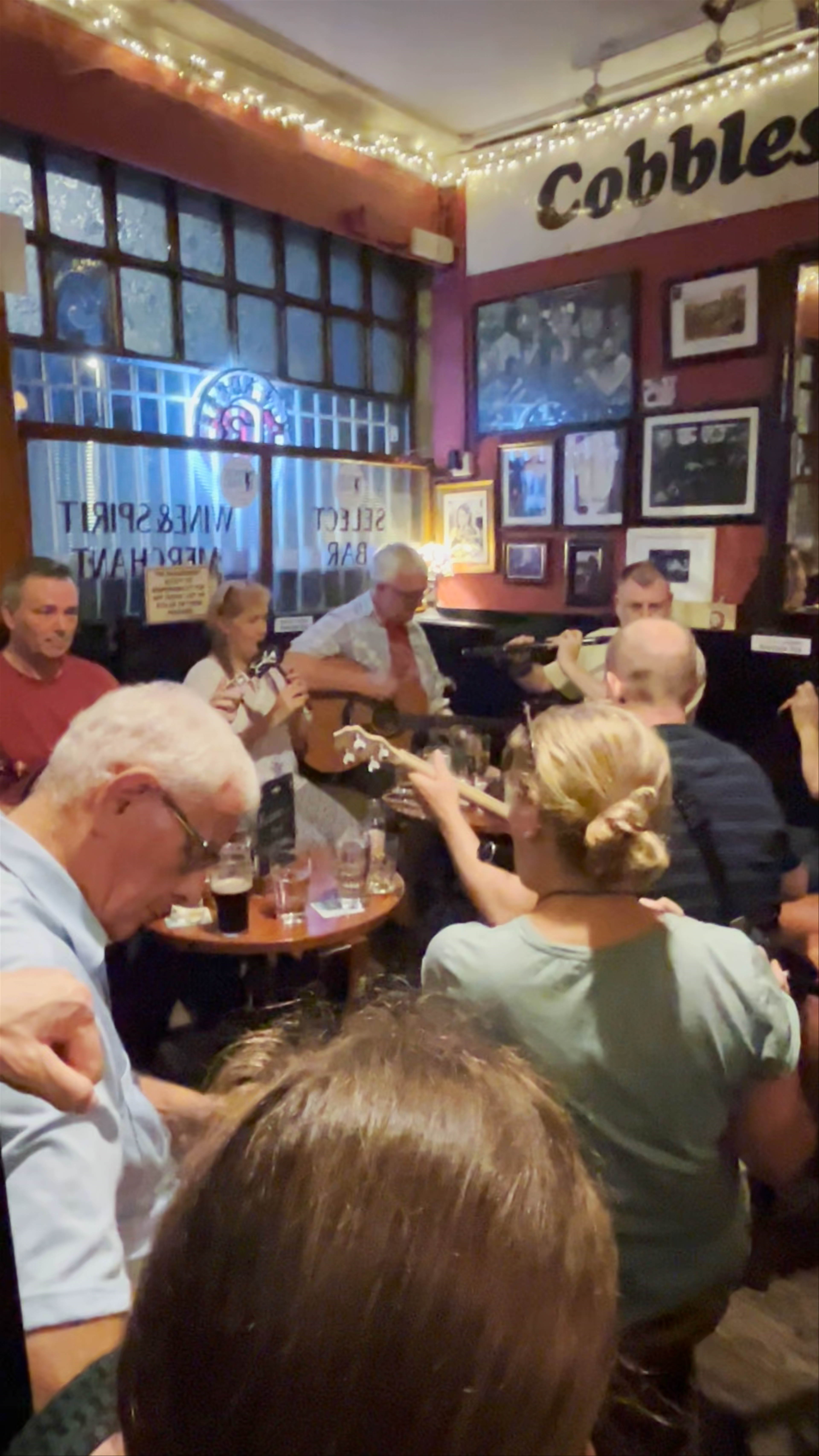 Cobblestone Pub