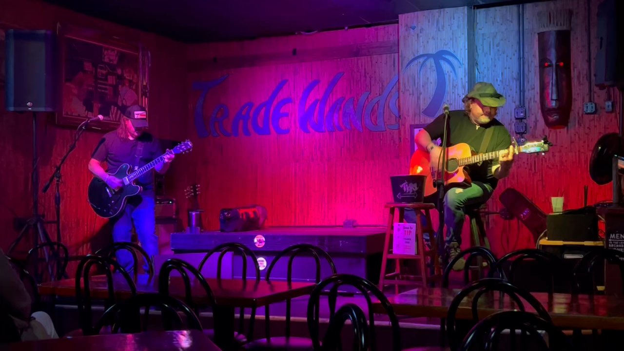 Trade Winds Lounge - Bars Near Me - Saint Augustine, Florida