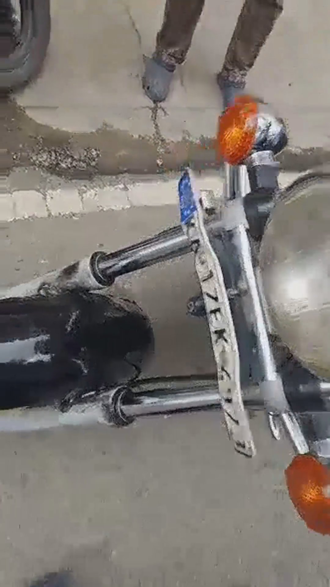 Walk-around video thumbnail