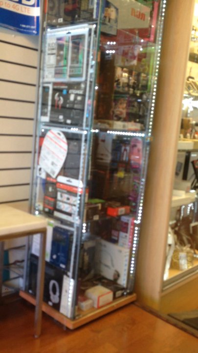 iCarryAll - I see we have a lot of good things - Mobile Phone Repair Near Me - Los Angeles, California