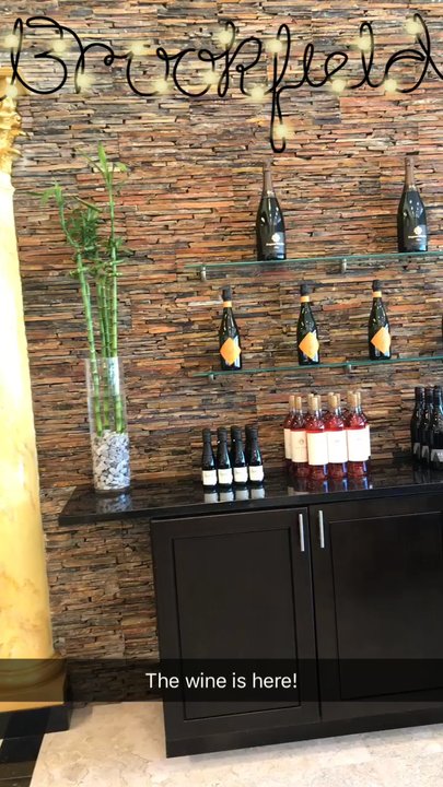 Anthony Vince Nail Spa - Wine available now at Anthony Vince Nail Spa! - Nail Salons Near Me - Brookfield, Wisconsin