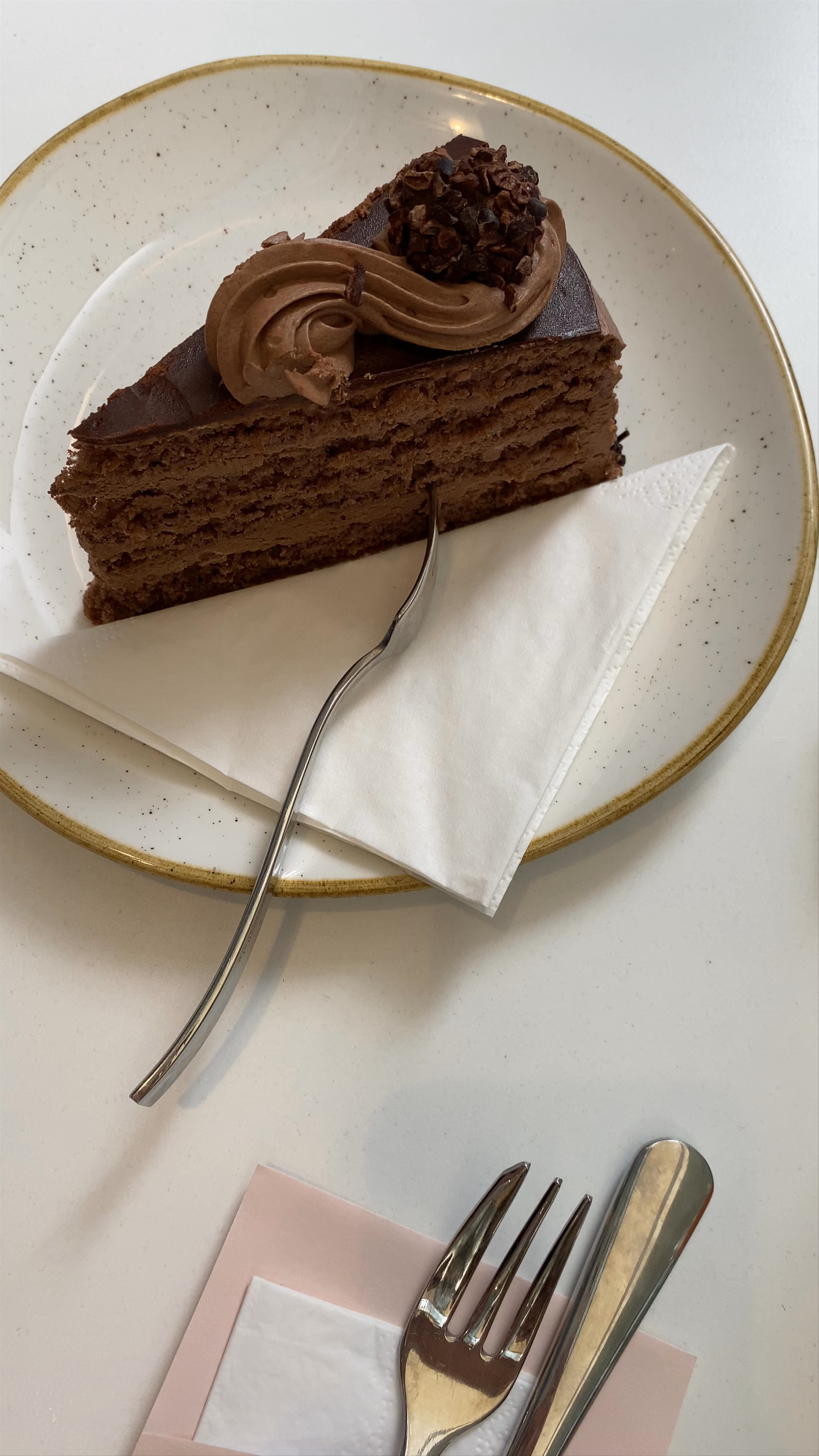 Sweet Indulgence at CAFÉ CHÉRIE in Dresden