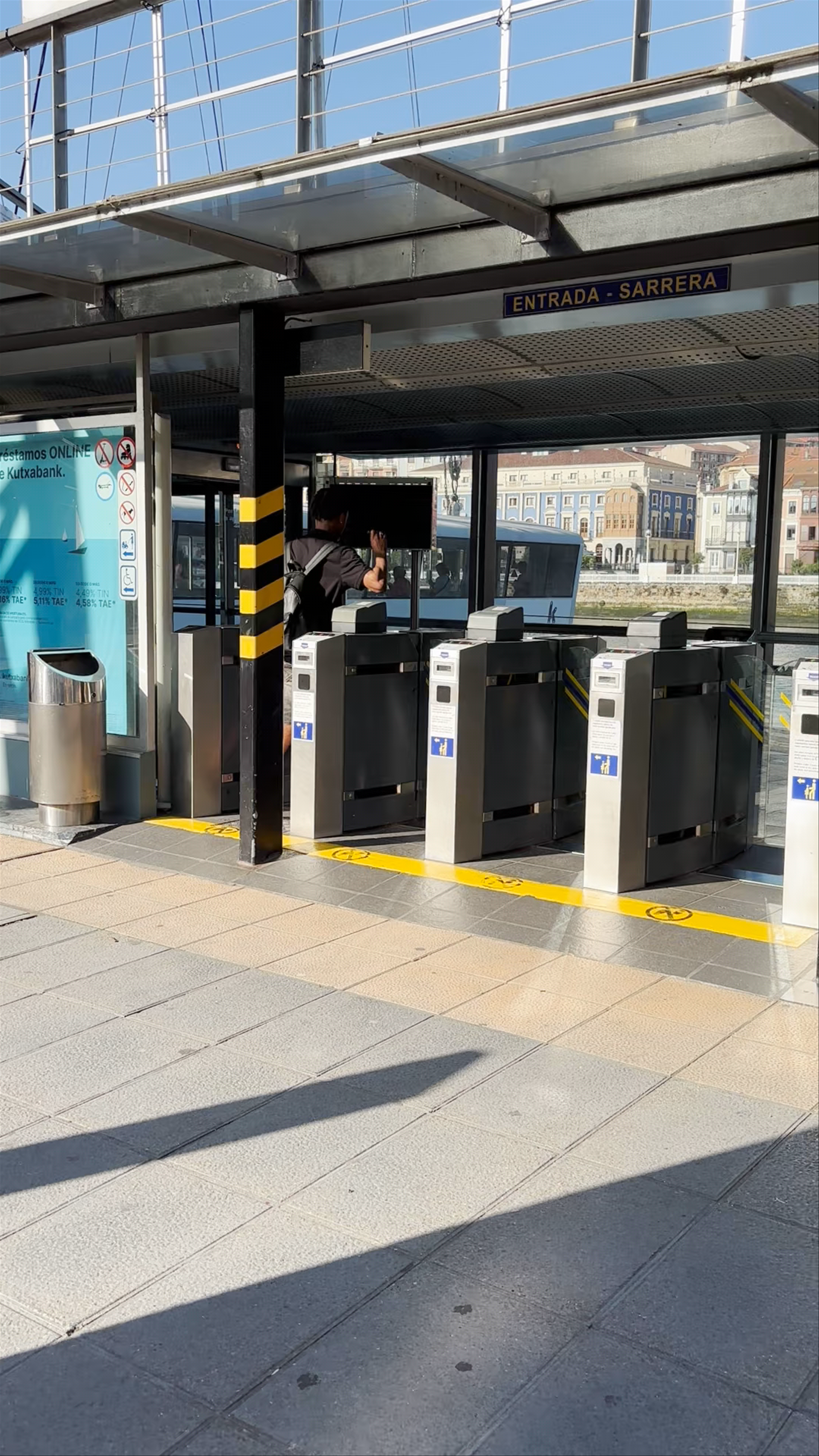 Areeta/Las Arenas - Puente Colgante