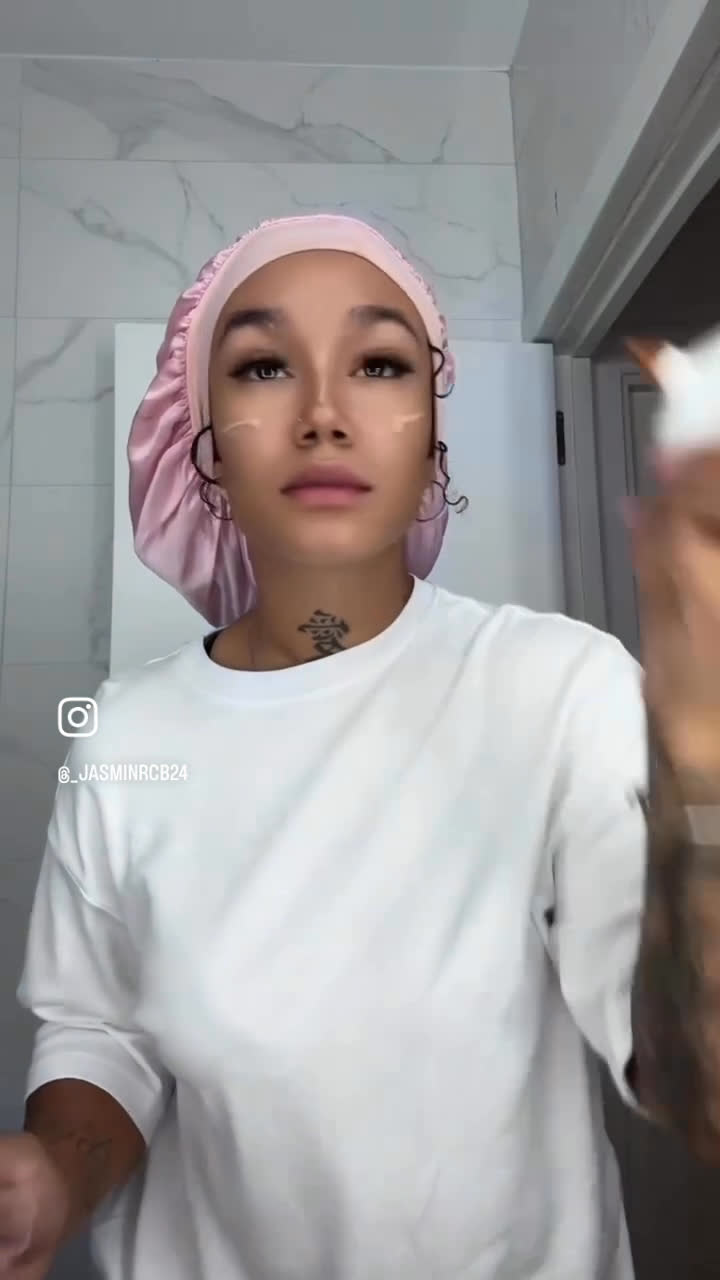 Vídeo UGC 5 de JASMIN