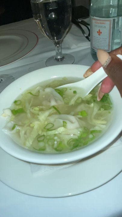 Philippe Chow - Trying the Won Ton Soup - Chinese Near Me - New York, New York