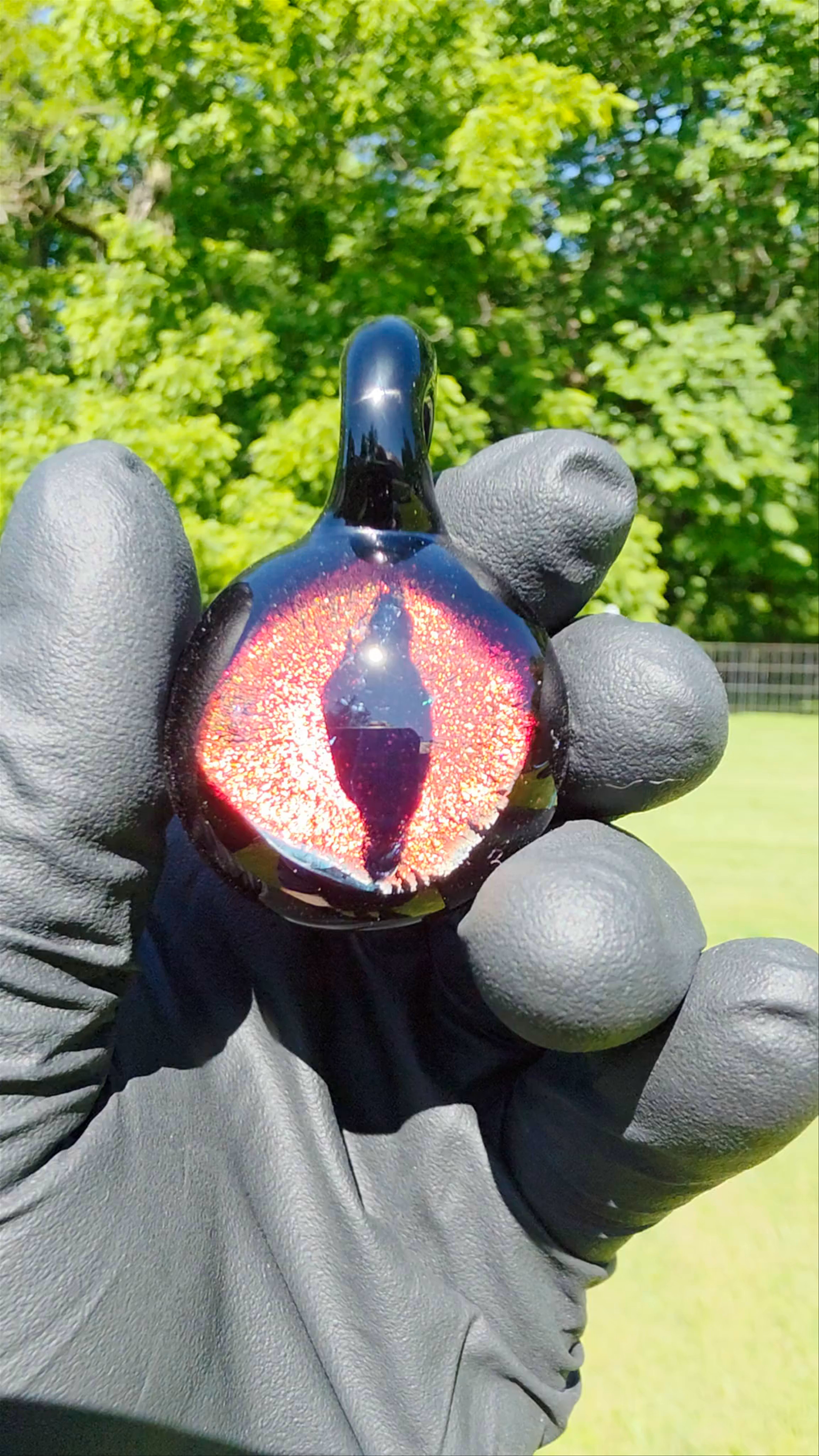 Preview pic of 1.4" Glass Eye of Sauron Pendant