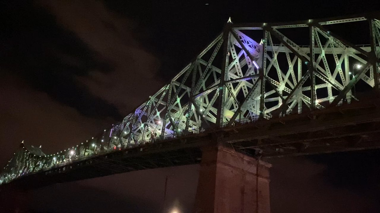 Jacques Cartier Bridge - Lights on the JC bridge - Landmarks & Historical Buildings Near Me - Montreal, Quebec