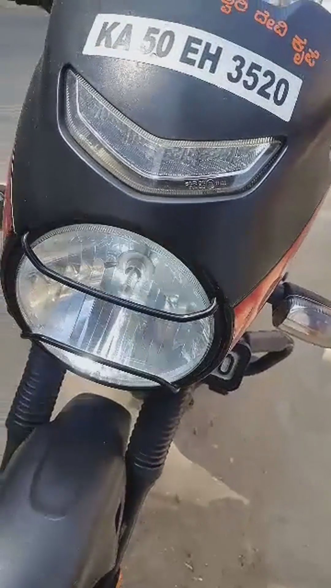 Walk-around video thumbnail