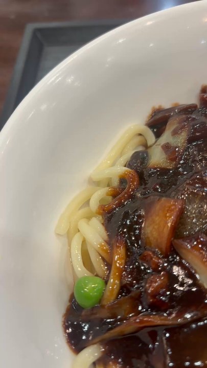 Paik's Noodle - Chinese Near Me - Ridgefield, New Jersey