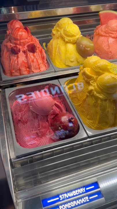 Cocolini - There's a non dairy section! Yay! 8/2023 - Gelato Near Me - Las Vegas, Nevada