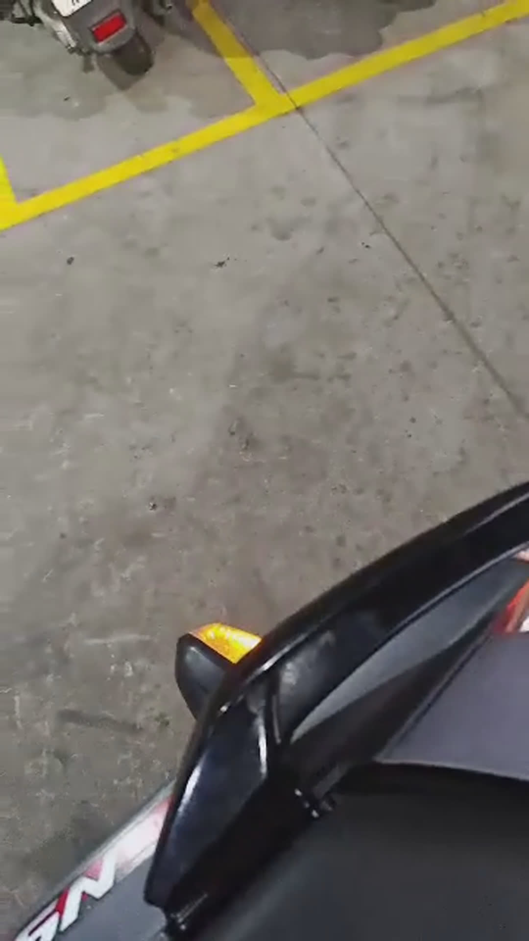 Walk-around video thumbnail