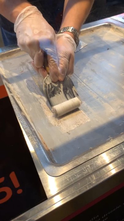 Raleigh Rolls - Ice Cream & Frozen Yogurt Near Me - Raleigh, North Carolina
