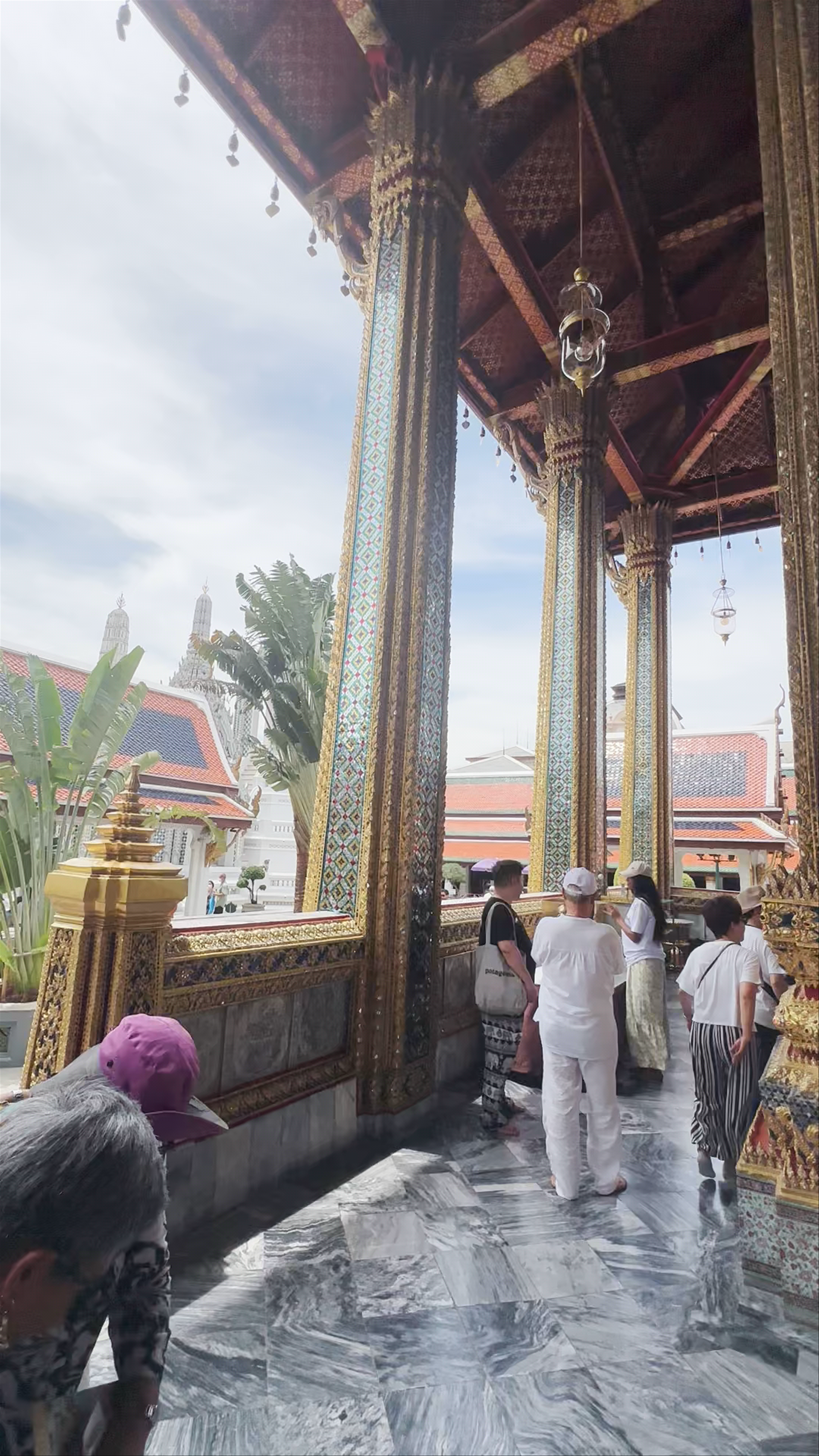 Wat Phra Kaew: Golden Temple Majesty in Bangkok