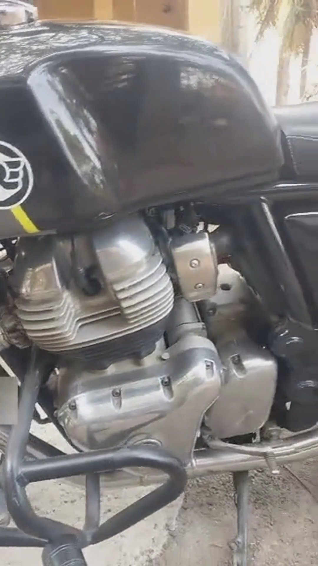 Walk-around video thumbnail