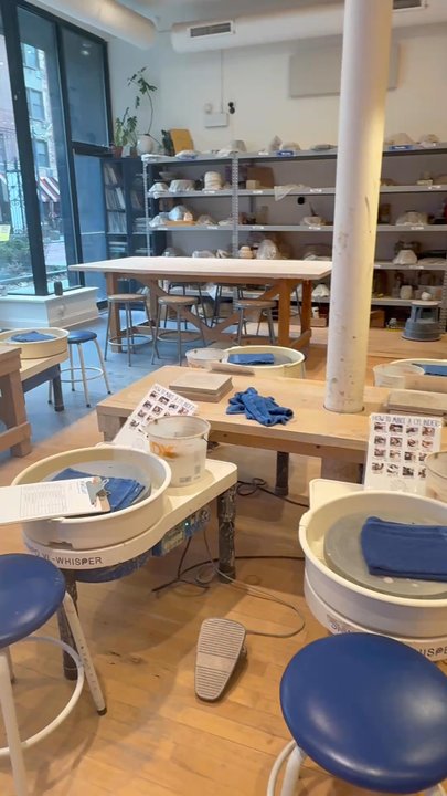 ViaClay - Pottery classroom - Art Classes Near Me - Oak Park, Illinois