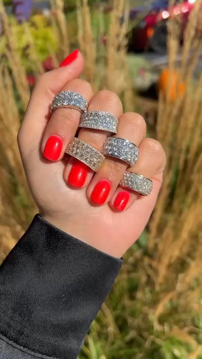HR Nail Studio - Nail Technicians Near Me - Appleton, Wisconsin