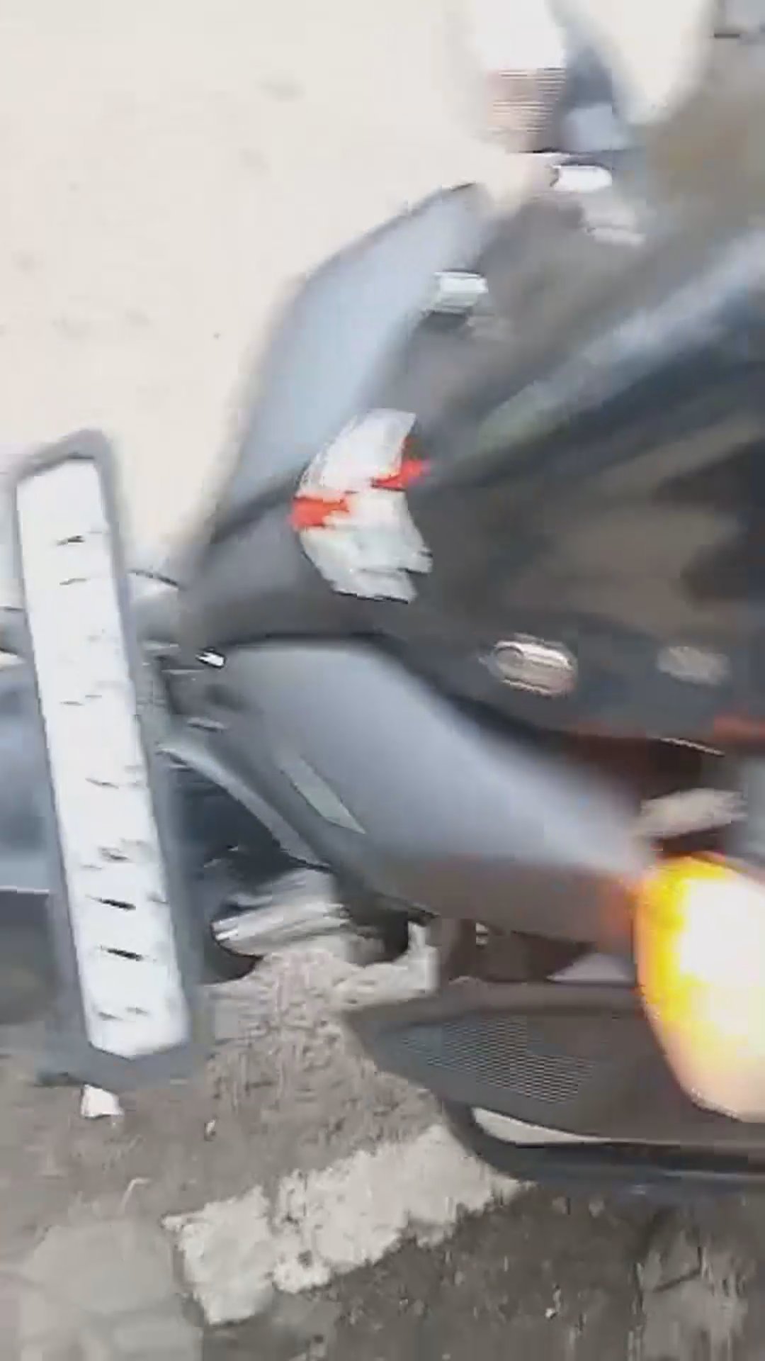 Walk-around video thumbnail