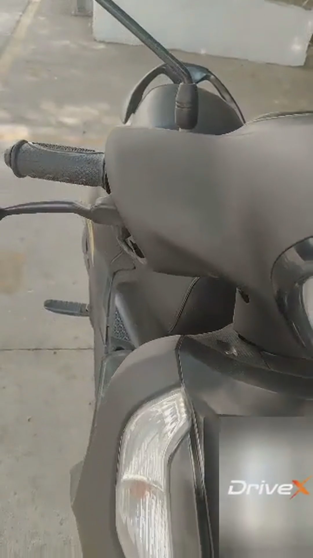 Walk-around video thumbnail