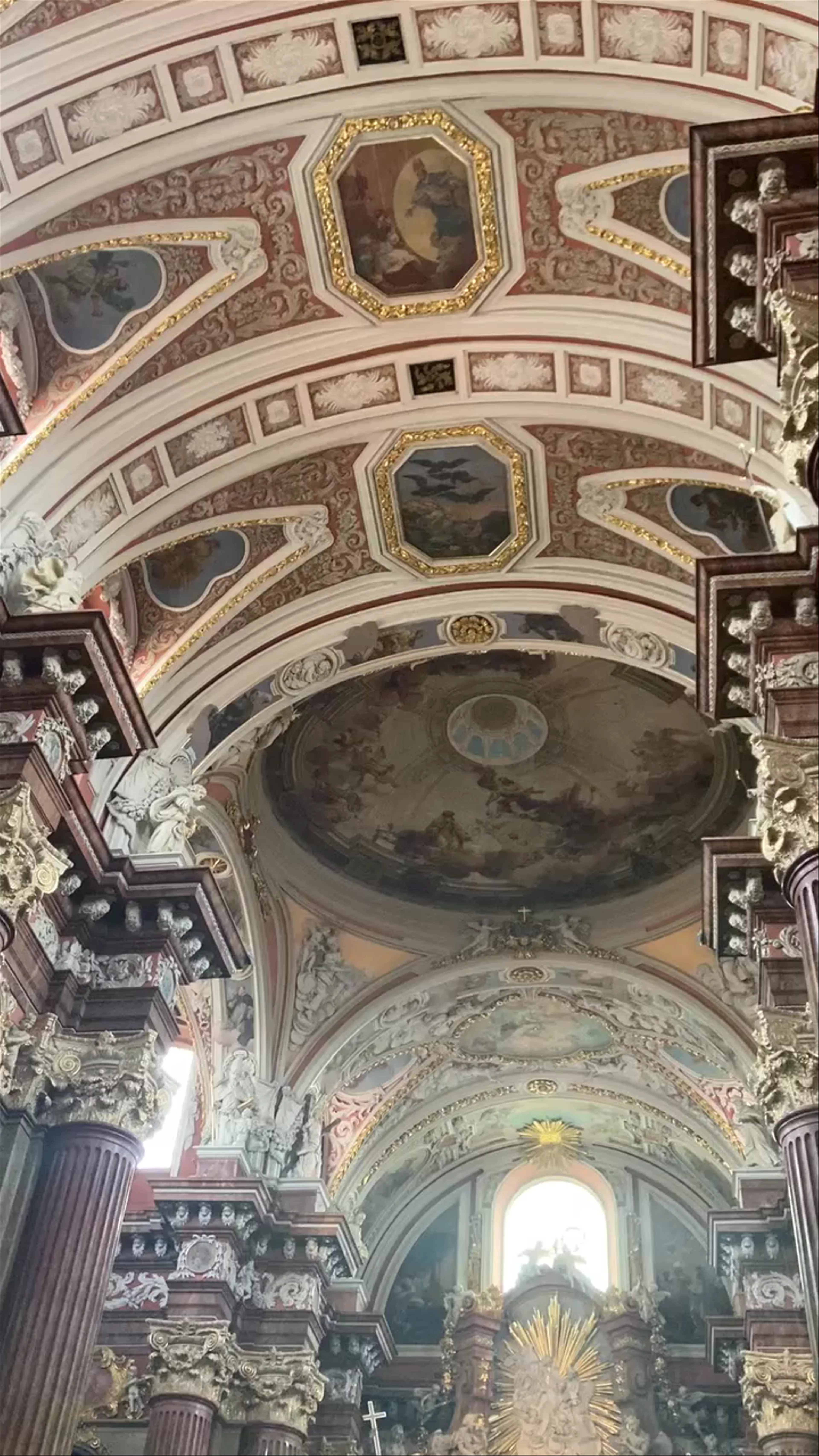 Bazylika kolegiacka Matki Bożej Nieustającej Pomocy, św. Marii Magdaleny i św. Stanisława Biskupa