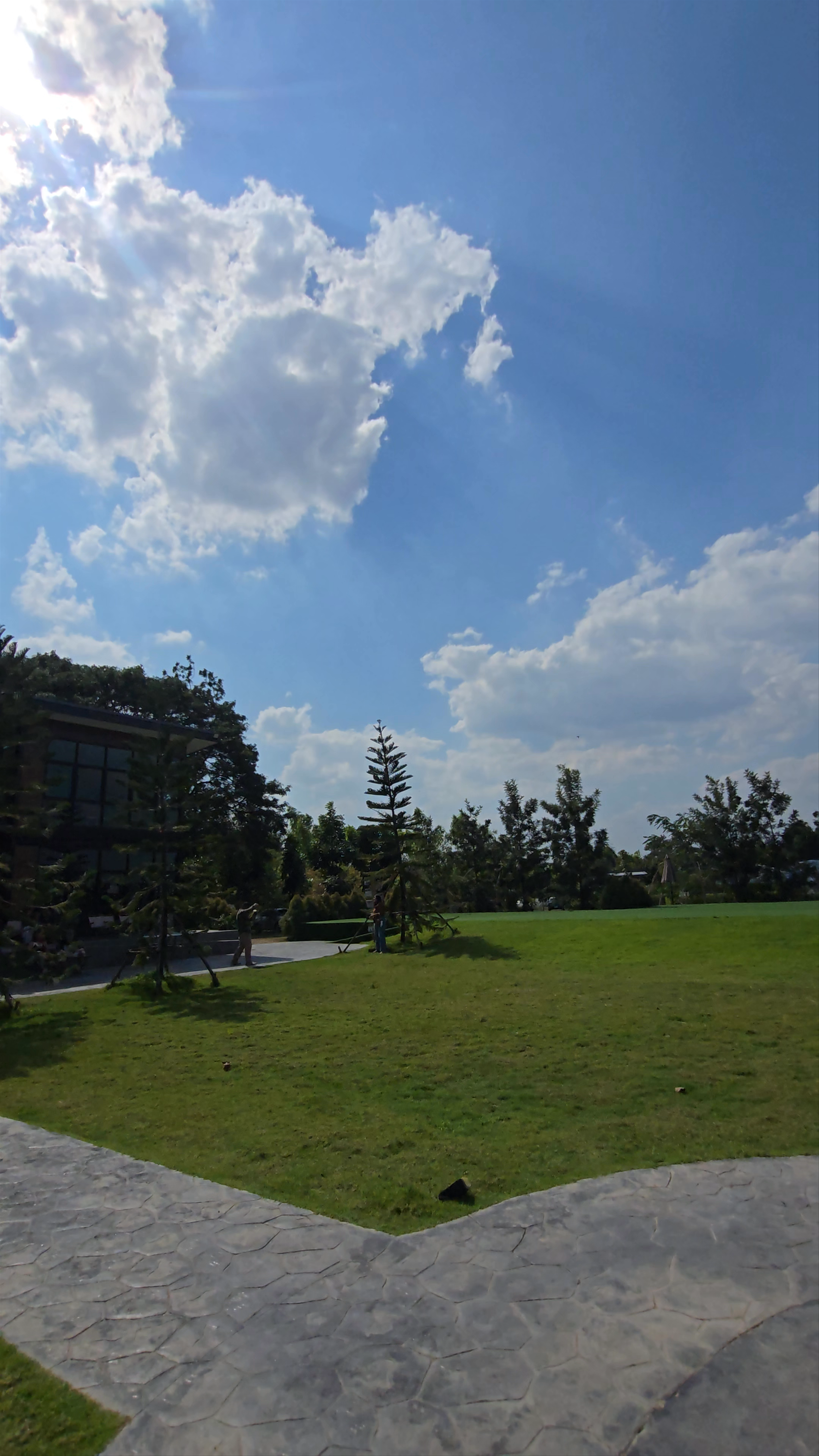 Hug Valley Cafe Nong Chumphon