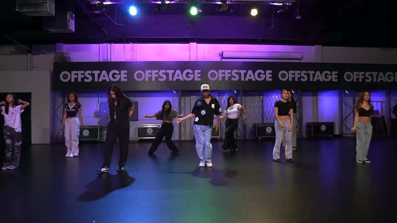 Offstage Dance Studio by GRV - Beginners Class - Dance Studios Near Me - Anaheim, California