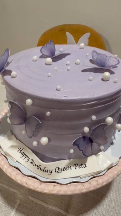 Empire Cake - Custom Cakes Near Me - New York, New York