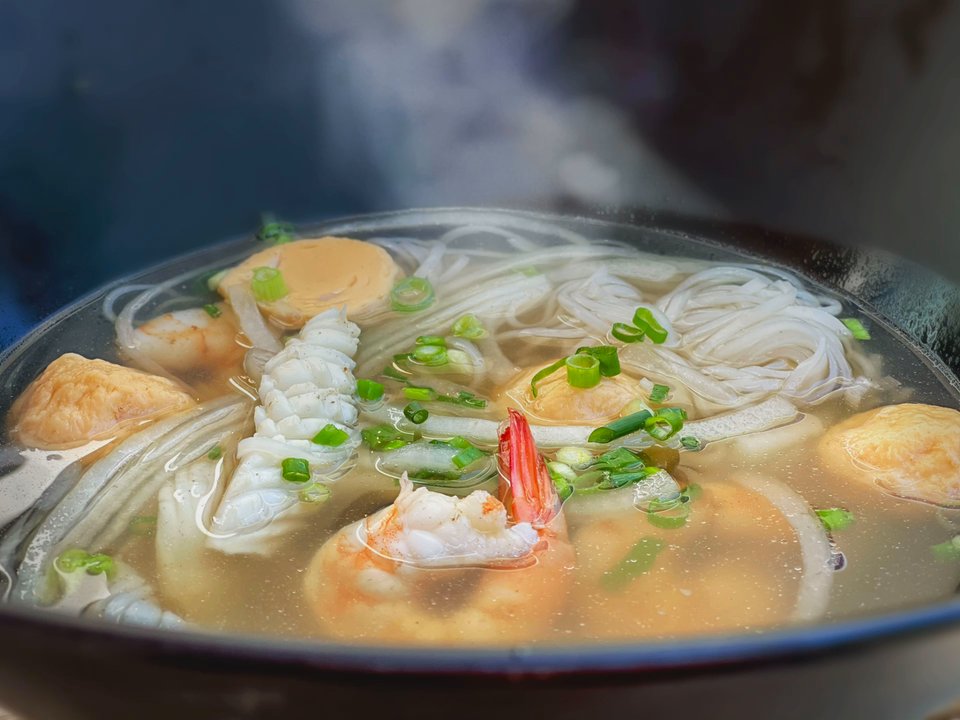 Qing Mu - Seafood Noodle Soup - Noodles Near Me - Honolulu, Hawaii