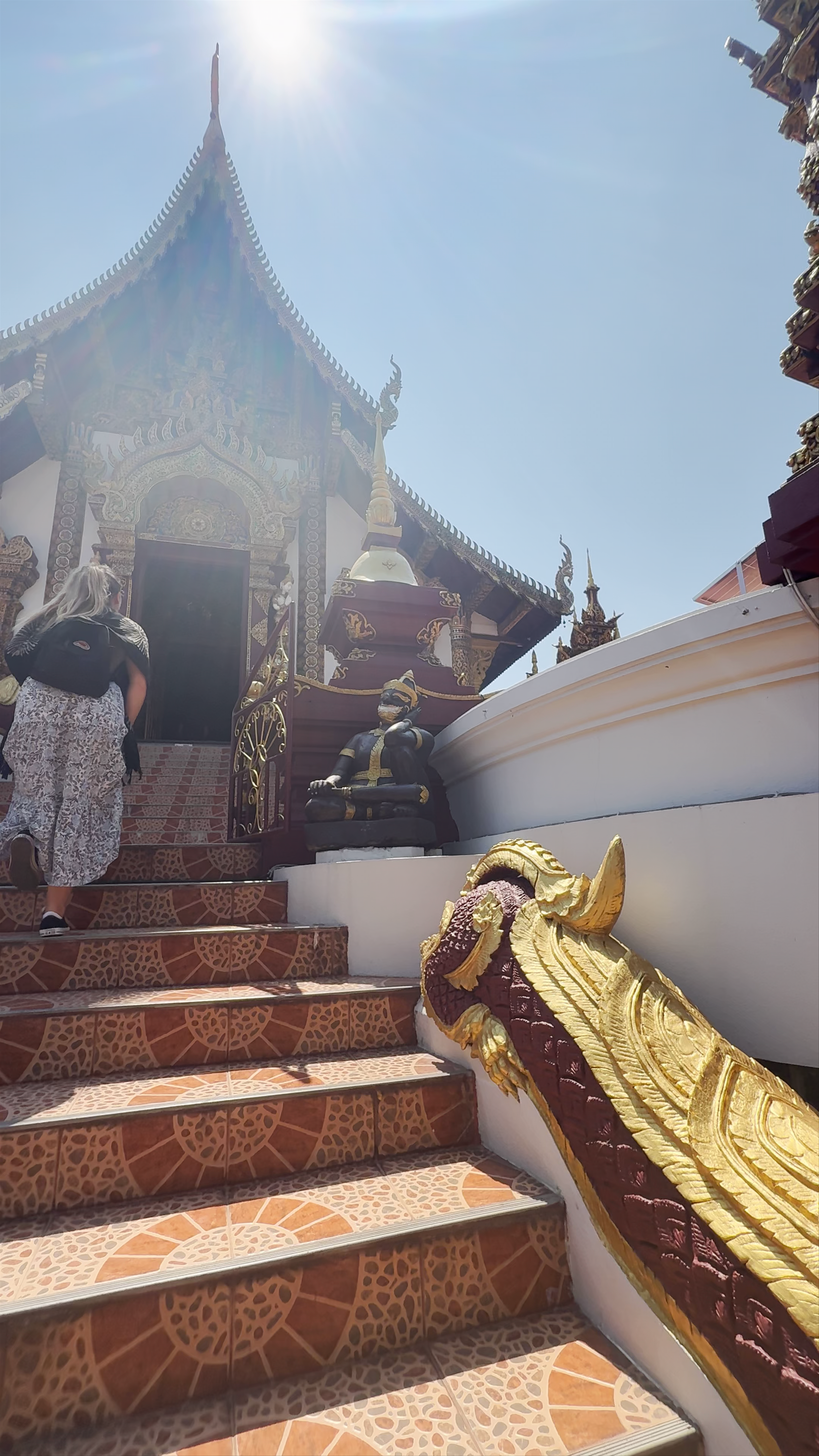Wat Rajamontean: Sunlit Serenity at a Historic Chiang Mai Temple