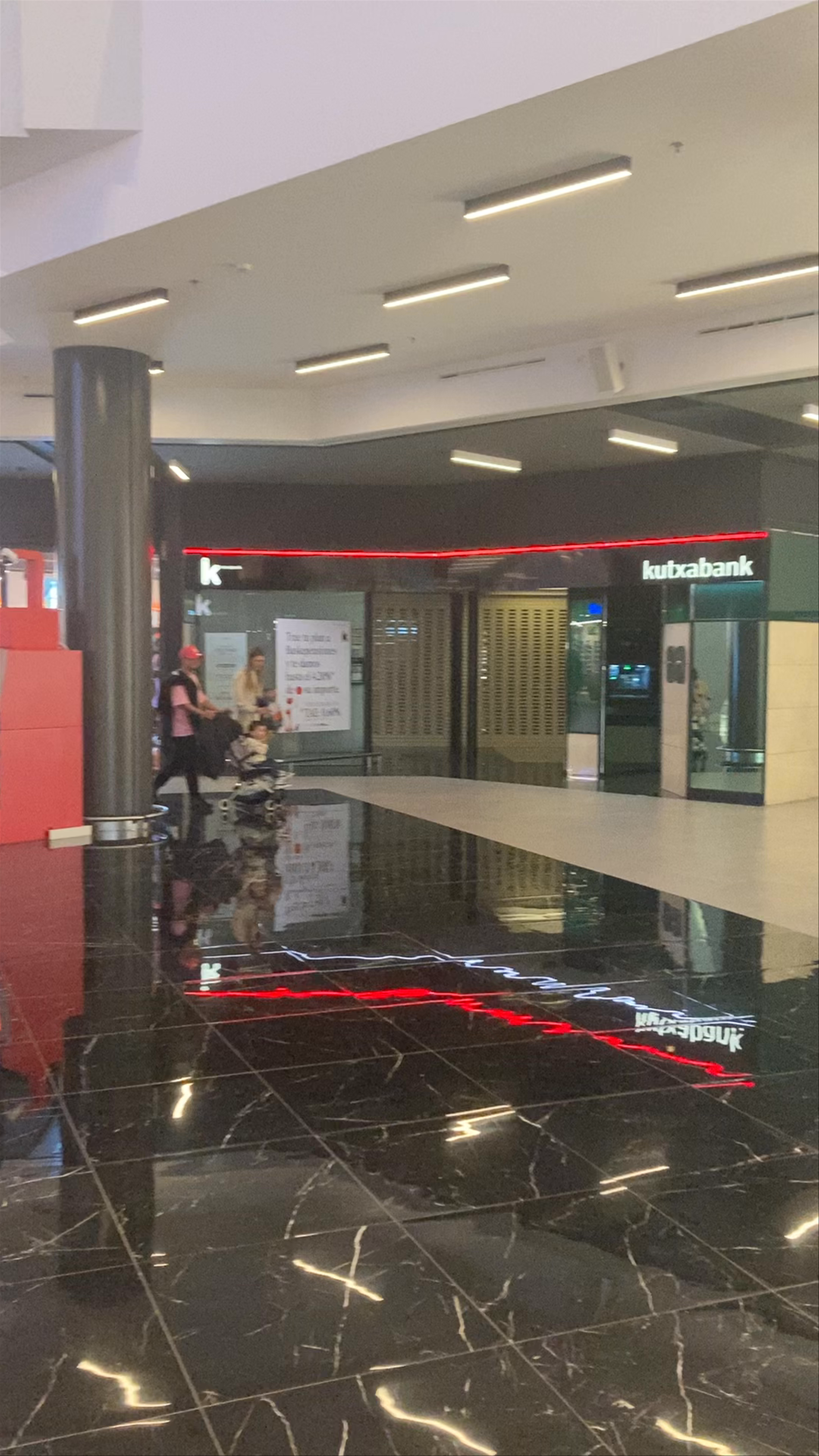 Centro Comercial Max Center