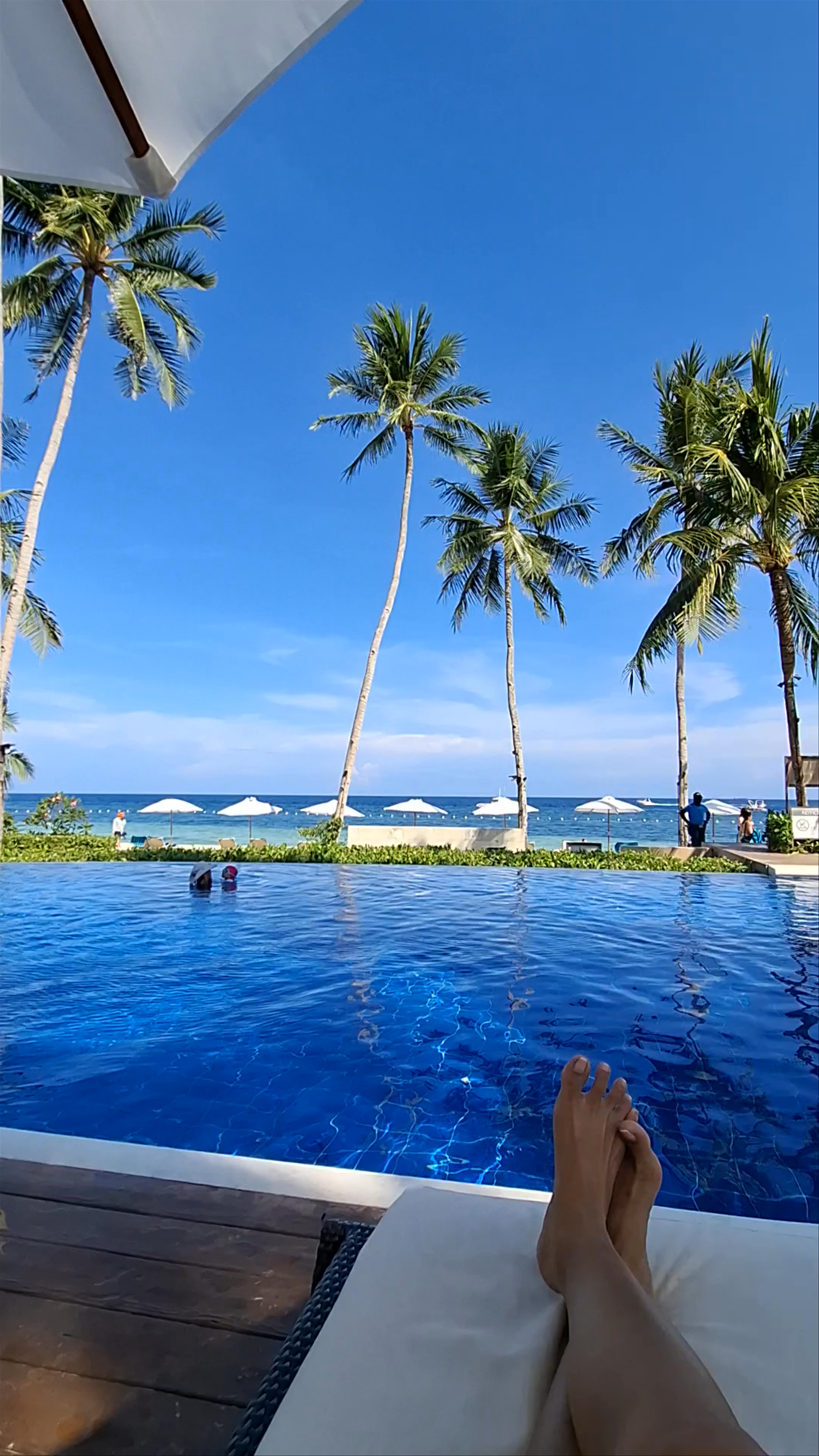 Henann Resort Alona Beach