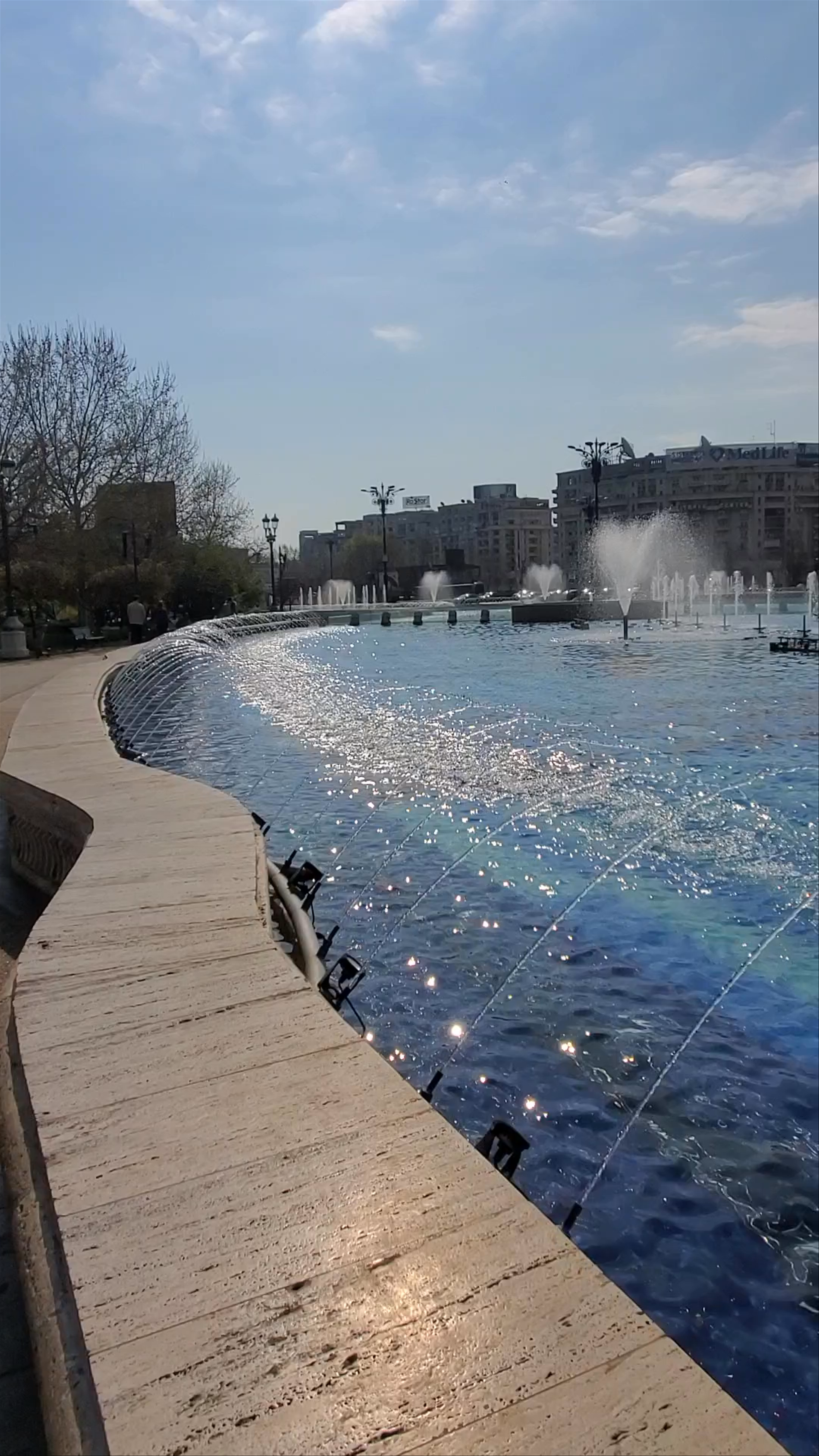 Bucharest Fountains: Urban Oasis at Piața Unirii