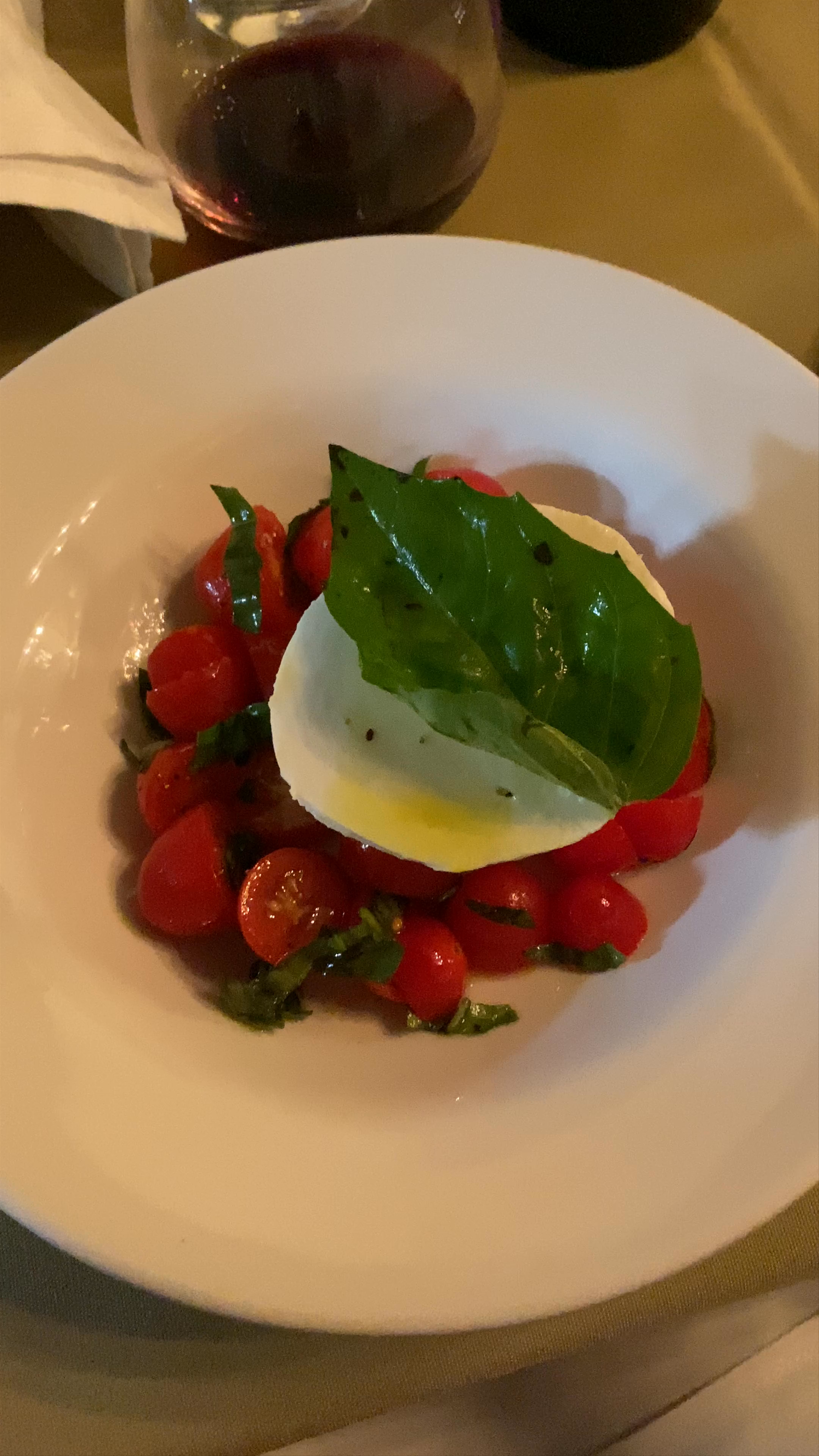 Pizza Nest - Romantic & Cozy Italian Restaurant 