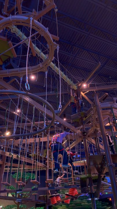 Great Wolf Lodge - My daughter totally got stuck.... Could not stop laughing - Resorts Near Me - Mashantucket, Connecticut