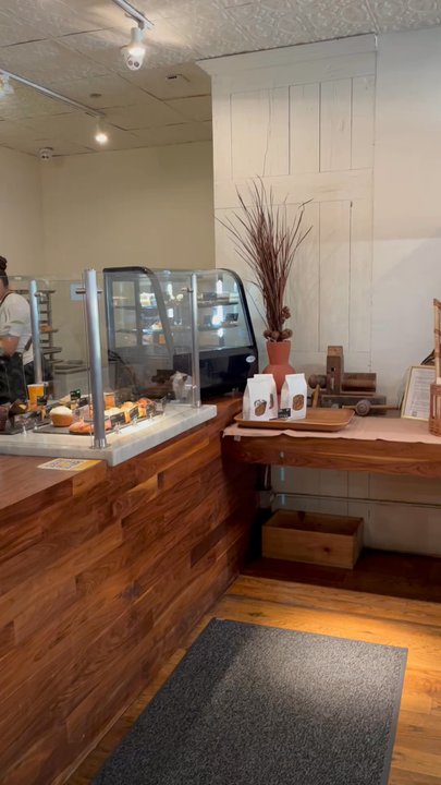 Cupitol - Beautiful coffee bar - Salad Near Me - Chicago, Illinois