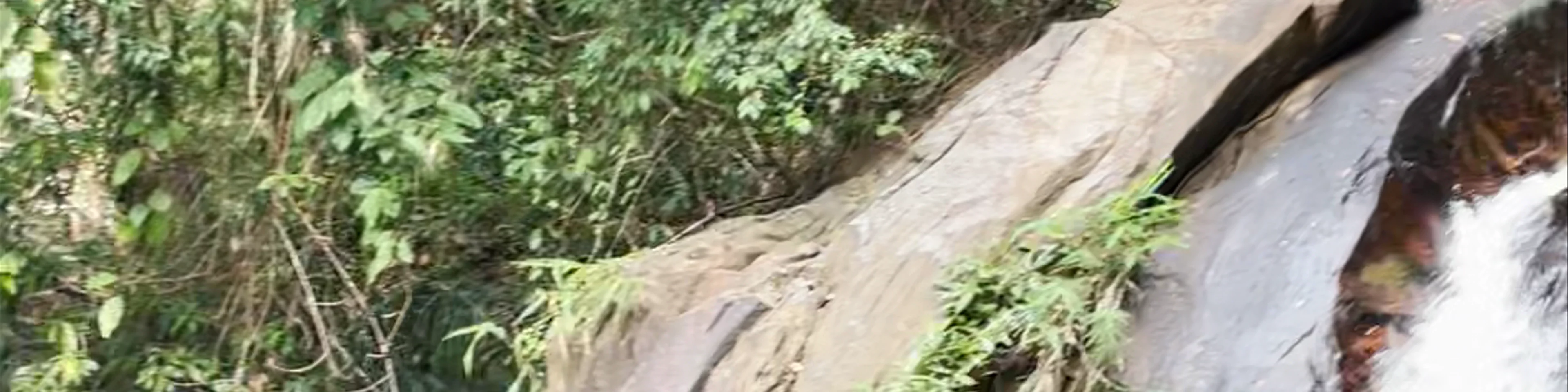 Ton Pling Waterfall